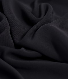 Rochie lunga de ocazie din viscoza cu lant la decolteu